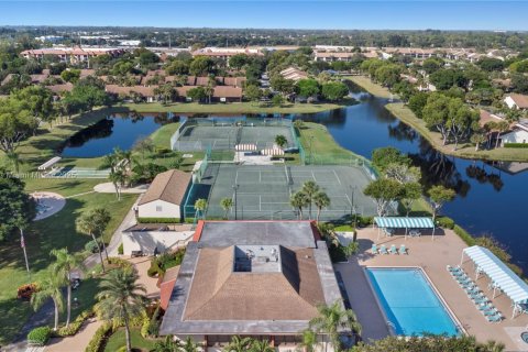 Condo in Lake Worth, Florida, 2 bedrooms  № 1973567 - photo 25