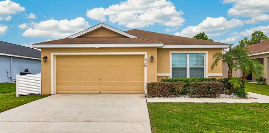 Casa en Zephyrhills, Florida 3 dormitorios, 138.8 m2 № 2391201