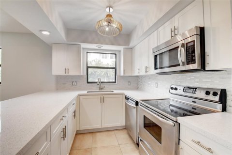 Copropriété à louer à Fort Lauderdale, Floride: 2 chambres, 117.71 m2 № 1564355 - photo 7