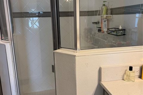 Купить виллу или дом в Хейнс-Сити, Флорида 10 комнат, 182м2, № 2218654 - фото 10