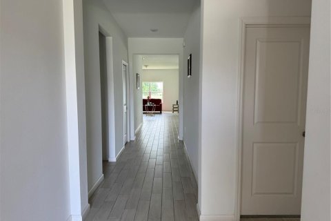 Купить виллу или дом в Хейнс-Сити, Флорида 10 комнат, 182м2, № 2218654 - фото 2