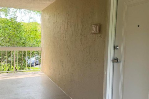 Copropriété à louer à Miami, Floride: 2 chambres, 74.69 m2 № 2288165 - photo 15