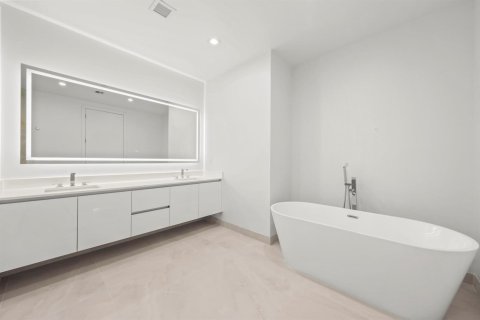 Condominio en venta en Lake Park, Florida, 2 dormitorios, 141.86 m2 № 2154326 - foto 23
