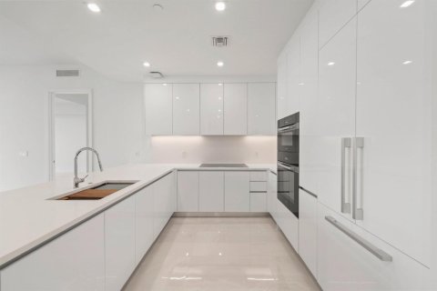 Condominio en venta en Lake Park, Florida, 2 dormitorios, 141.86 m2 № 2154326 - foto 6