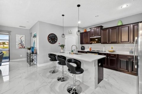 Casa en venta en Kissimmee, Florida, 4 dormitorios, 188.78 m2 № 1915409 - foto 4