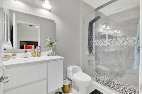 Casa en venta en Kissimmee, Florida, 4 dormitorios, 188.78 m2 № 1915409 - foto 18