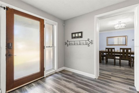 Villa ou maison à vendre à Saint Petersburg, Floride: 5 chambres, 238.94 m2 № 2402980 - photo 8