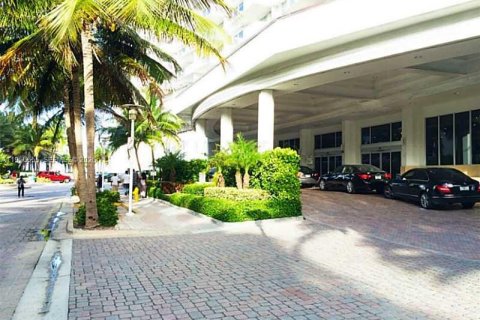 Condominio en alquiler en Miami Beach, Florida, 49.24 m2 № 2010577 - foto 25