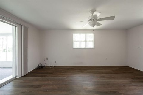 House in Englewood, Florida 2 bedrooms, 112.6 sq.m. № 2391492 - photo 24