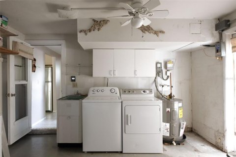 House in Englewood, Florida 2 bedrooms, 112.6 sq.m. № 2391492 - photo 27
