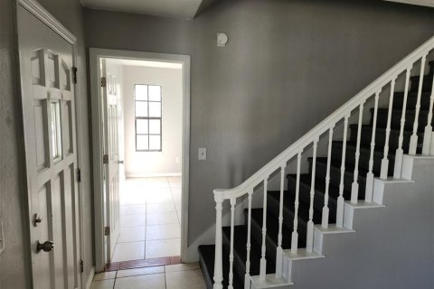 House in Gainesville, Florida 3 bedrooms, 168.52 sq.m. № 1907854 - photo 2