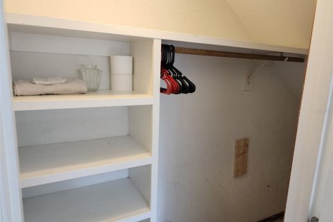 House in Gainesville, Florida 3 bedrooms, 168.52 sq.m. № 1907854 - photo 7