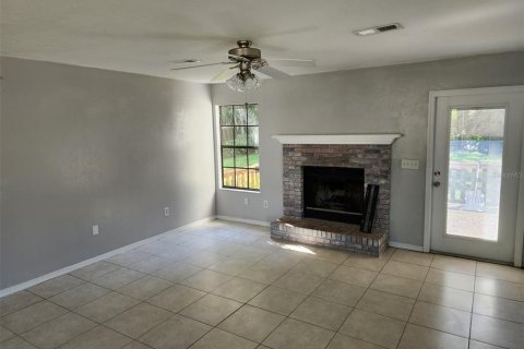 House in Gainesville, Florida 3 bedrooms, 168.52 sq.m. № 1907854 - photo 8