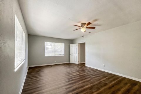 Villa ou maison à louer à Tampa, Floride: 4 chambres, 127.74 m2 № 2414025 - photo 7