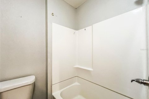 Villa ou maison à louer à Tampa, Floride: 4 chambres, 127.74 m2 № 2414025 - photo 14