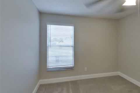 Villa ou maison à louer à Tampa, Floride: 3 chambres, 130.71 m2 № 1912422 - photo 9