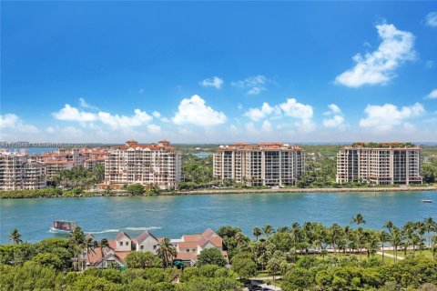 Condominio en venta en Miami Beach, Florida, 2 dormitorios, 134.06 m2 № 1951998 - foto 2