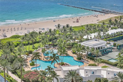 Condominio en venta en Miami Beach, Florida, 2 dormitorios, 134.06 m2 № 1951998 - foto 11
