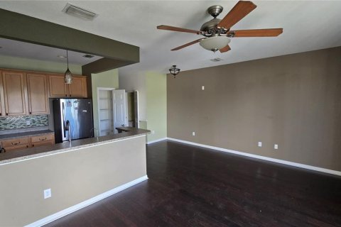 Townhouse in Clearwater, Florida 3 bedrooms, 131.55 sq.m. № 2115969 - photo 7