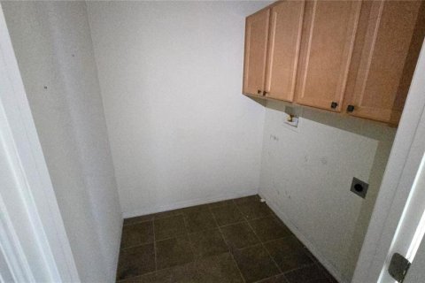 Townhouse in Clearwater, Florida 3 bedrooms, 131.55 sq.m. № 2115969 - photo 16