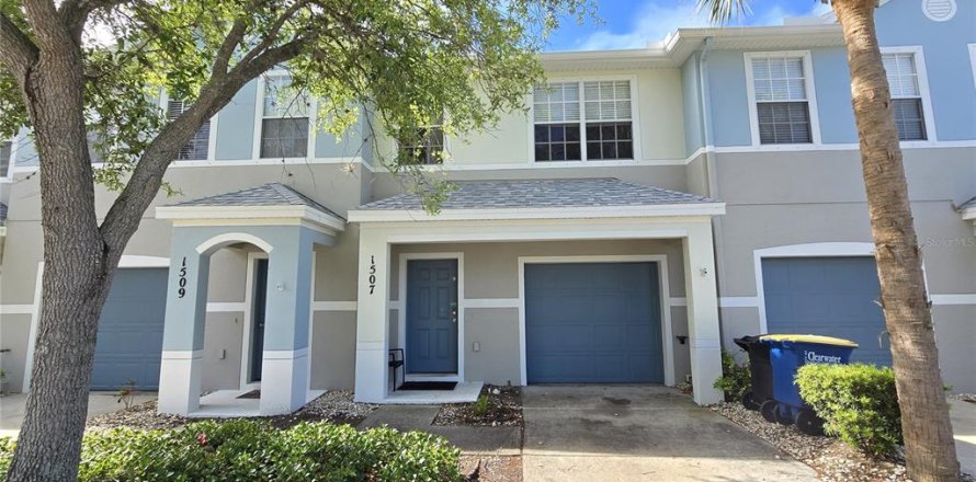 Townhouse in Clearwater, Florida 3 bedrooms, 131.55 sq.m. № 2115969