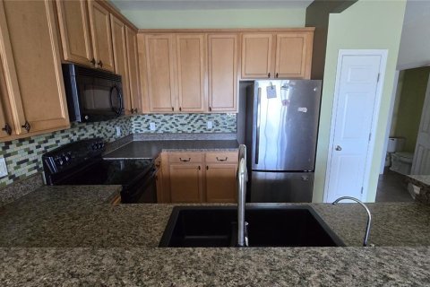 Townhouse in Clearwater, Florida 3 bedrooms, 131.55 sq.m. № 2115969 - photo 12