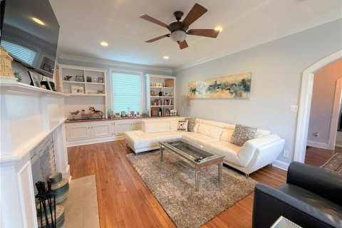 House in Jacksonville, Florida 3 bedrooms, 190.45 sq.m. № 1825101 - photo 13