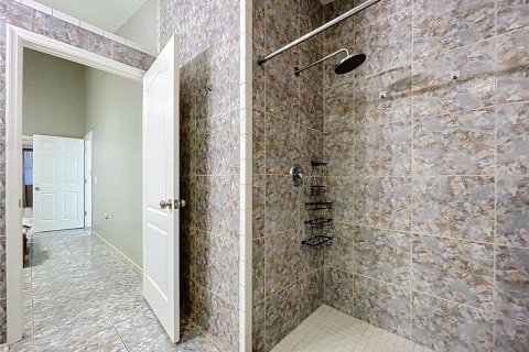 Casa en venta en Brooksville, Florida, 4 dormitorios, 154.4 m2 № 1733264 - foto 20