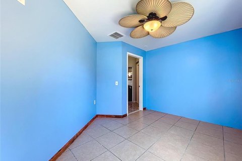 Casa en venta en Brooksville, Florida, 4 dormitorios, 154.4 m2 № 1733264 - foto 27