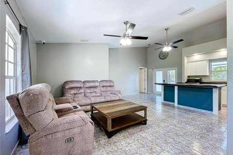 Casa en venta en Brooksville, Florida, 4 dormitorios, 154.4 m2 № 1733264 - foto 14