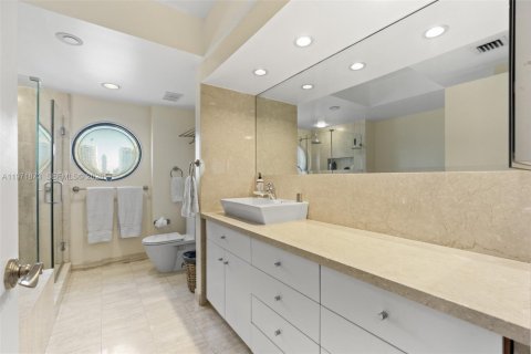 Condominio en alquiler en Aventura, Florida, 3 dormitorios, 181.16 m2 № 2032589 - foto 15