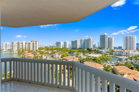 Condominio en alquiler en Aventura, Florida, 3 dormitorios, 181.16 m2 № 2032589 - foto 21