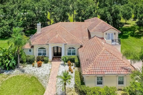House in Groveland, Florida 5 bedrooms, 381.46 sq.m. № 1870843 - photo 6