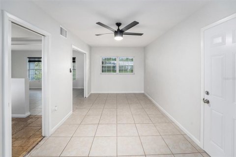 Villa ou maison à vendre à Clearwater, Floride: 2 chambres, 103.12 m2 № 1915215 - photo 8
