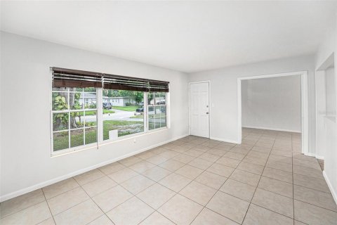 Villa ou maison à vendre à Clearwater, Floride: 2 chambres, 103.12 m2 № 1915215 - photo 2