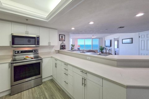 Copropriété à vendre à Daytona Beach Shores, Floride: 3 chambres, 175.03 m2 № 2419008 - photo 13
