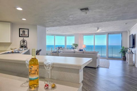Copropriété à vendre à Daytona Beach Shores, Floride: 3 chambres, 175.03 m2 № 2419008 - photo 2
