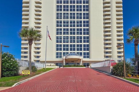 Copropriété à vendre à Daytona Beach Shores, Floride: 3 chambres, 175.03 m2 № 2419008 - photo 6