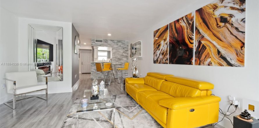 Condo à Miami, Floride, 1 chambre  № 1983283