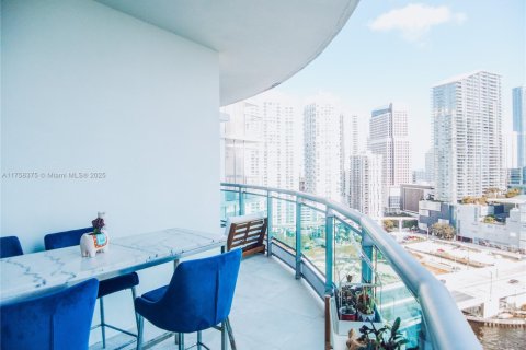 Copropriété à vendre à Miami, Floride: 2 chambres, 86.86 m2 № 1706985 - photo 17