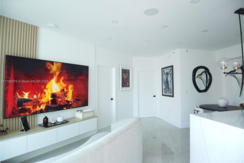Copropriété à vendre à Miami, Floride: 2 chambres, 86.86 m2 № 1706985 - photo 3