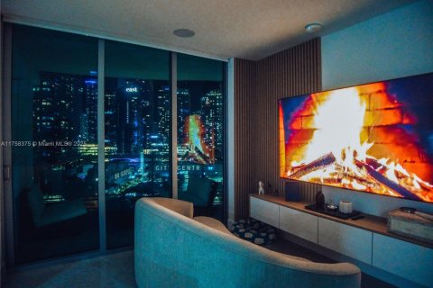 Copropriété à vendre à Miami, Floride: 2 chambres, 86.86 m2 № 1706985 - photo 5