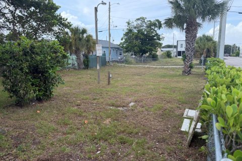 House in West Palm Beach, Florida 4 bedrooms, 97.55 sq.m. № 2245778 - photo 18