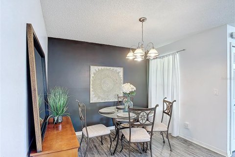 Condo in Kissimmee, Florida, 3 bedrooms  № 1656620 - photo 18