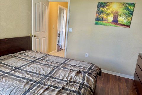 Condo in Kissimmee, Florida, 3 bedrooms № 2217293 - photo 14