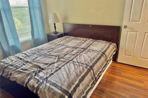 Condo in Kissimmee, Florida, 3 bedrooms № 2217293 - photo 13