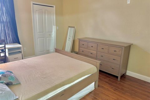 Condo in Kissimmee, Florida, 3 bedrooms № 2217293 - photo 11