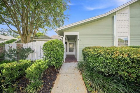 Townhouse in Gainesville, Florida 2 bedrooms, 127 sq.m. № 2359456