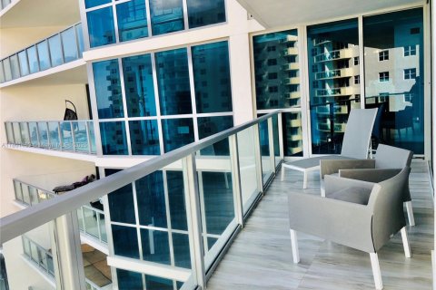 Купить кондоминиум в Холливуд, Флорида 3 спальни, 214.42м2, № 1940115 - фото 14