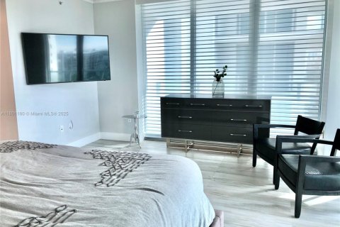 Купить кондоминиум в Холливуд, Флорида 3 спальни, 214.42м2, № 1940115 - фото 22